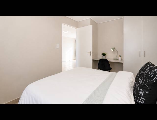 2 BEDROOM APARTMENT FOR SALE IN GROENVALLEI